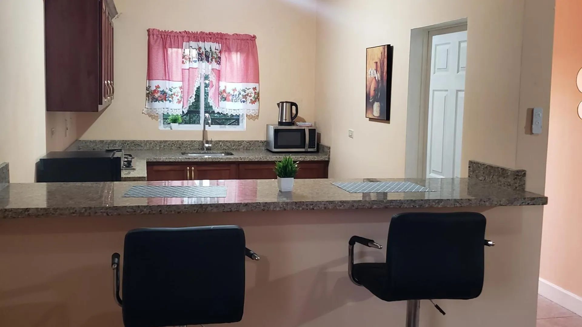 The Campbell'S Estates Appartement Montego Bay
