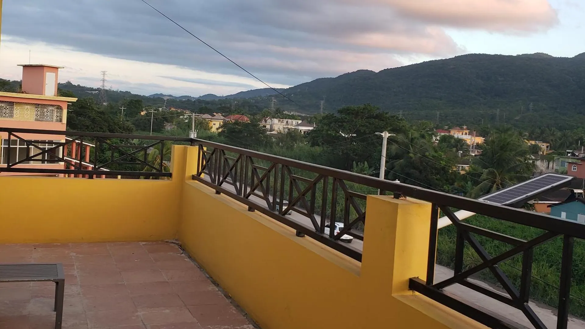 The Campbell'S Estates Appartement Montego Bay