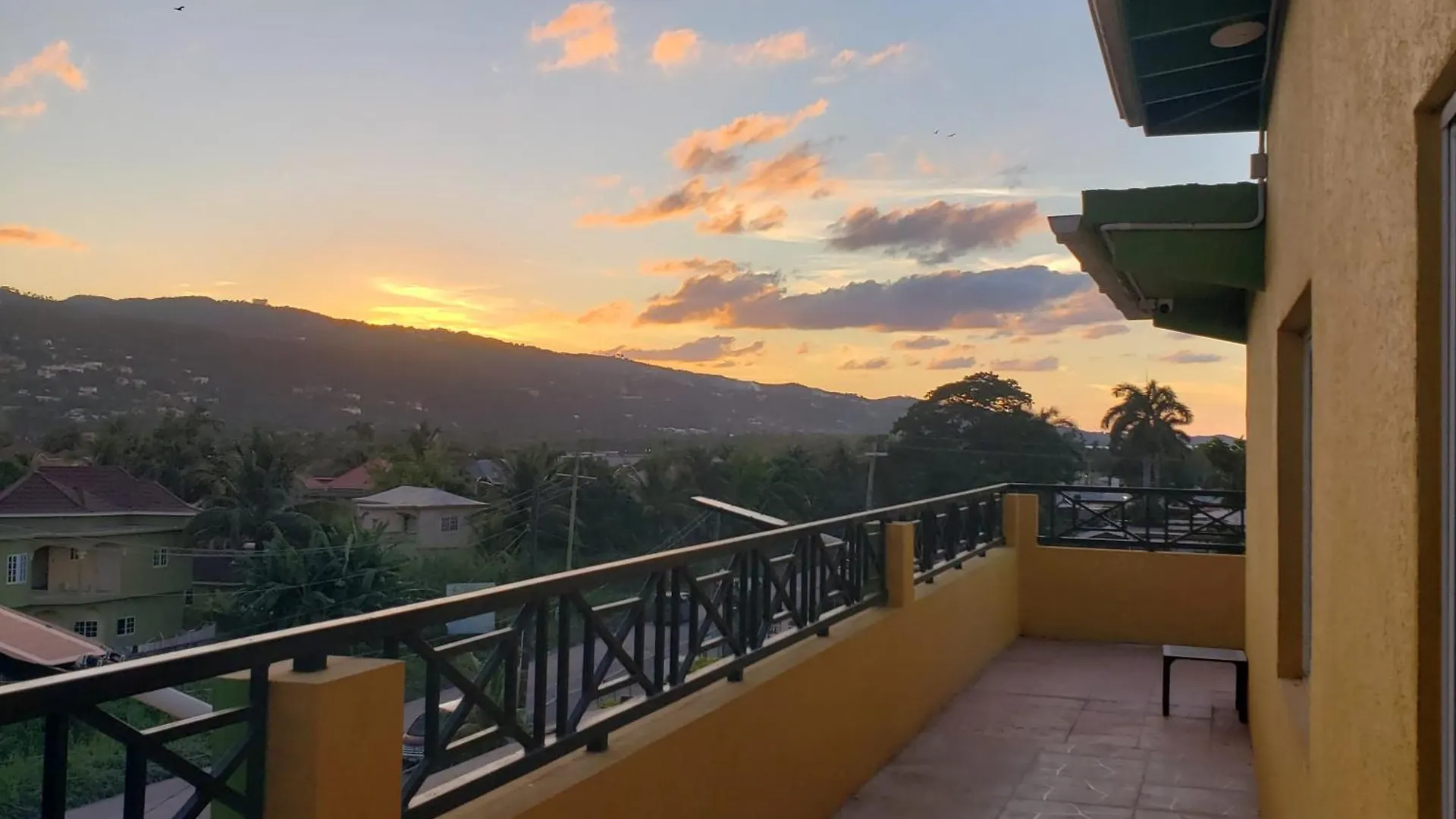 The Campbell'S Estates Apartment Montego Bay
